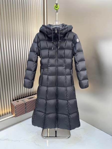 2025年10月23日秋冬入荷新作 女性MONCLERダウン...