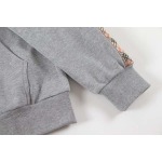 2025年10月24日秋冬入荷新作Burberryパーカー人気商品/BG工場