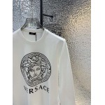 2025年10月26日入荷秋冬新作Versace長袖 Tシャツ高級品/MP工場
