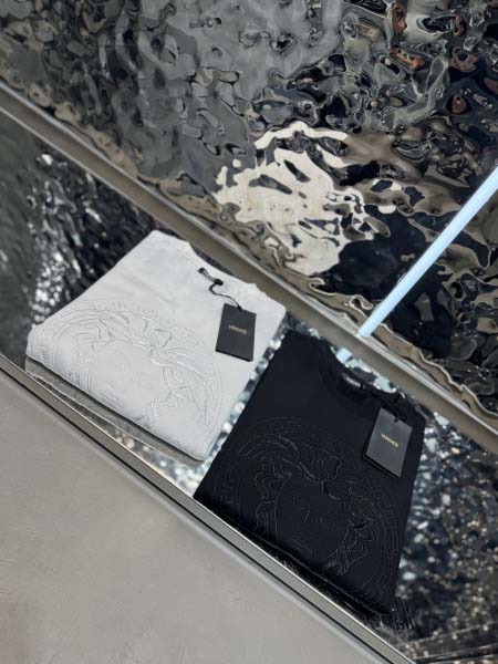 2025年10月26日入荷秋冬新作Versaceスウェット高...