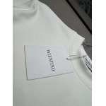 2025年10月26日入荷秋冬新作VALENTINO同じデザインで長袖や半袖も作れます高級品/MP工場