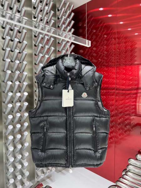 2025年10月27日秋冬新作Moncler ダウンジャケッ...