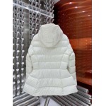 2025年10月27日秋冬新作Moncler 女性ダウンジャケット高品質超厳選★入手困難/P5工場