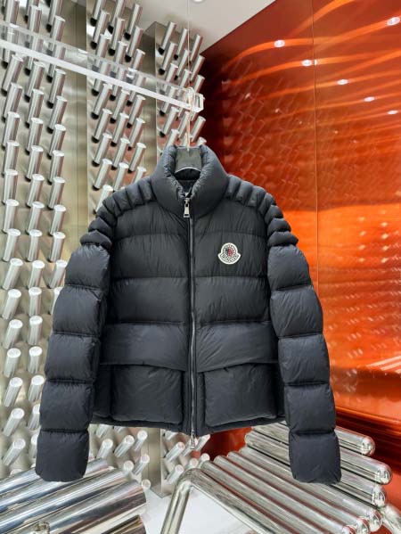 2025年10月27日秋冬新作Moncler ダウンジャケッ...