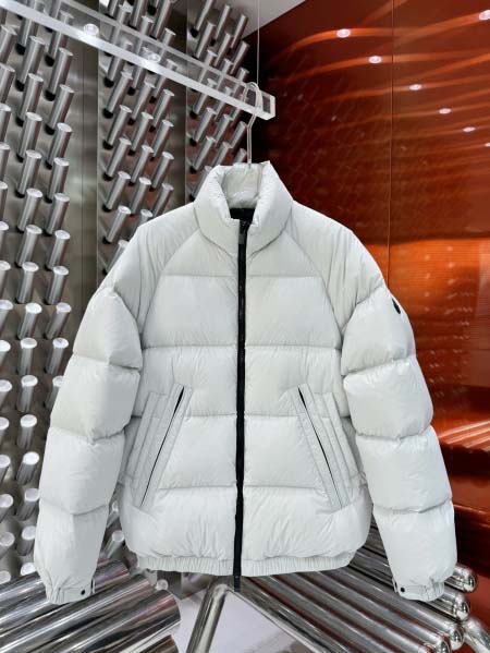 2025年10月27日秋冬新作Moncler ダウンジャケッ...