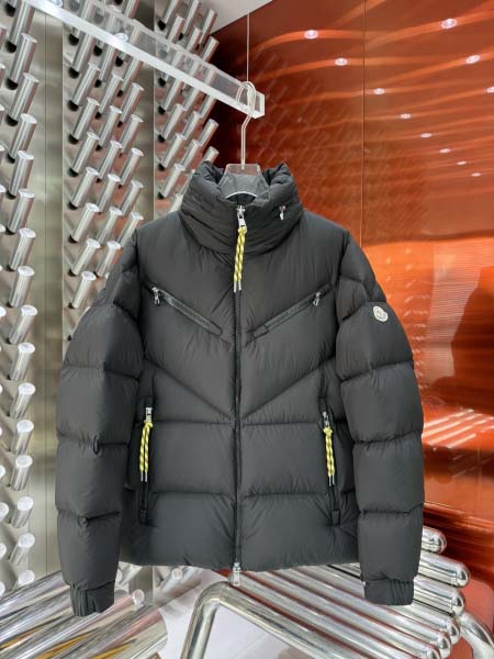 2025年10月27日秋冬新作Moncler ダウンジャケッ...