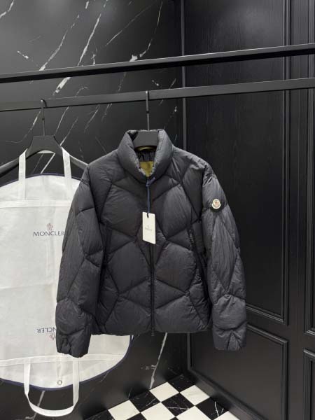 2025年10月27日秋冬新作Moncler ダウンジャケッ...