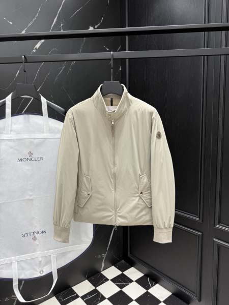 2025年10月27日秋冬新作Moncler ダウンジャケッ...