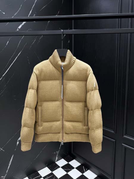 2025年10月27日秋冬新作Moncler ダウンジャケッ...