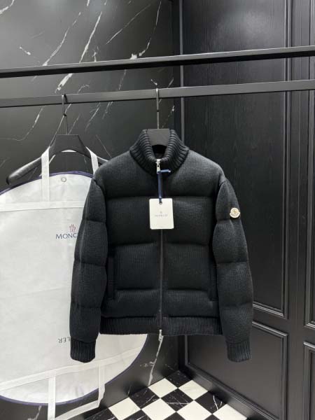 2025年10月27日秋冬新作Moncler ダウンジャケッ...