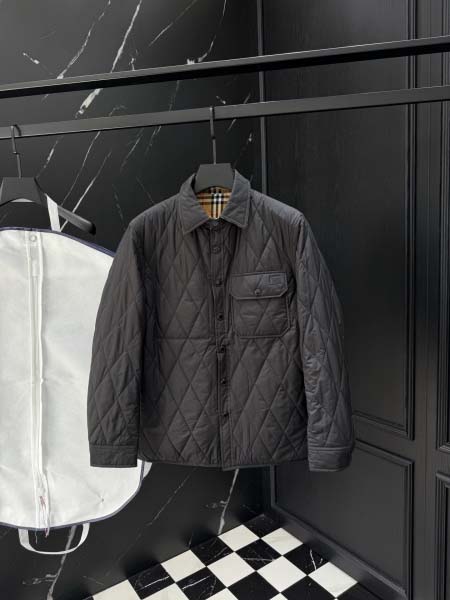 2025年10月27日秋冬新作Burberryダウンジャケッ...