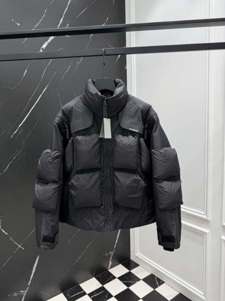 2025年10月27日秋冬新作Burberryダウンジャケッ...