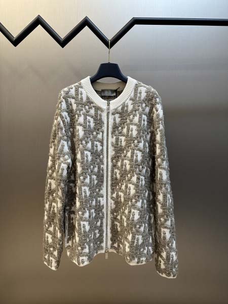 2025年10月28日秋冬新作Dior  ニットカーディガン...