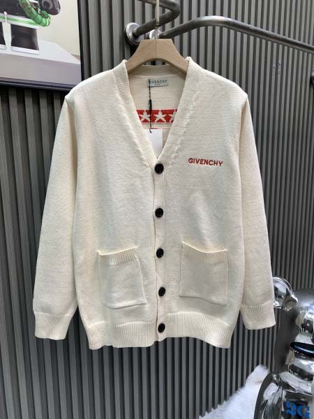 2025年10月28日秋冬新作Givenchyニット/セータ...