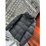 2025年10月30日秋冬新作Pradaダウンジャケット高品質人気商品/LDF工場