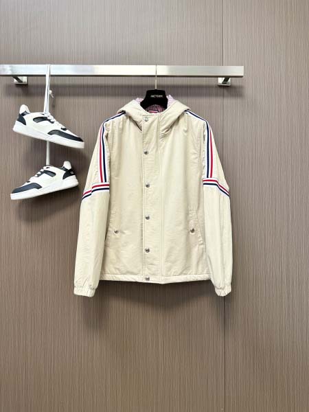 2025年10月30日秋冬新作Thom Browneジャケッ...