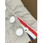 2025年10月30日秋冬新作Thom Browneジャケット高品質人気商品/LDF工場