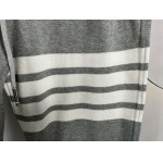2025年10月30日秋冬新作Thom Browneズボン高品質人気商品/LDF工場