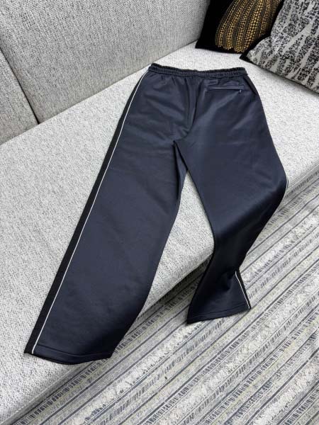 2025年11月13日秋冬新作Loeweズボン高品質人気商品/LDF工場