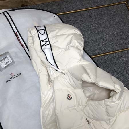 2025年11月14日秋冬新作Monclerダウンベスト高品質人気商品/QIU工場