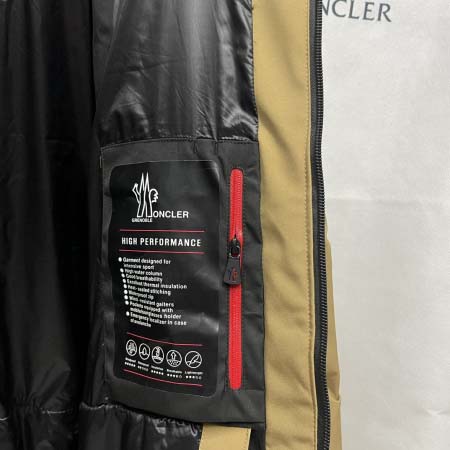 2025年11月14日秋冬新作Monclerダウンジャケット高品質人気商品/QIU工場