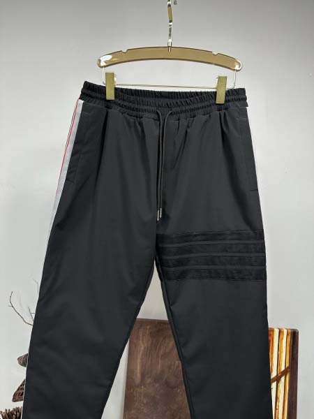 2025年11月14日秋冬新作Thom browneダウンパンツ高品質人気商品/QIU工場