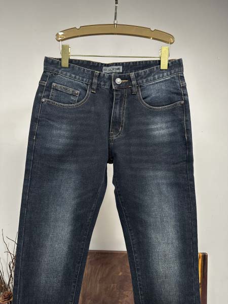 2025年11月14日秋冬新作LOEWEジーパン高品質人気商品/QIU工場