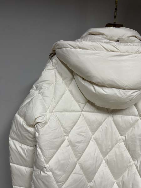 2025年11月14日秋冬新作Monclerダウンジャケット高品質人気商品/QIU工場