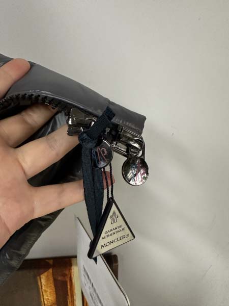 2025年11月17日秋冬新作Monclerダウンジャケット高品質人気商品/QIU工場