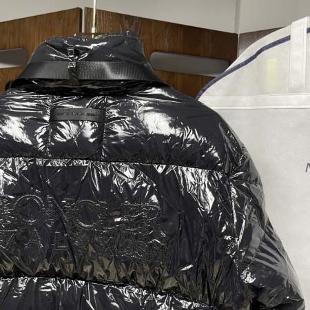 2025年11月17日秋冬新作Monclerダウンジャケット高品質人気商品/QIU工場