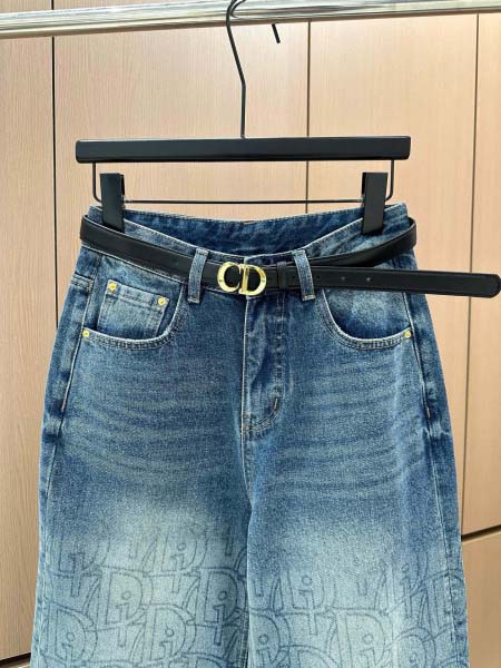 2025年11月18日入荷秋冬新作Dior ファッション/誕生日プレゼント/贈り物 can工場