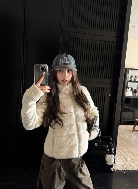 2025年11月18日入荷秋冬新作Moncler ダウンジャケット ファッション/誕生日プレゼント/贈り物 can工場