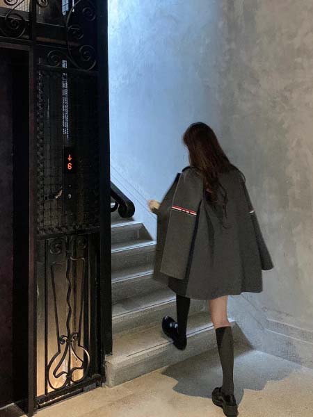 2025年11月18日入荷秋冬新作Thom Browne ジャケット ファッション/誕生日プレゼント/贈り物 can工場