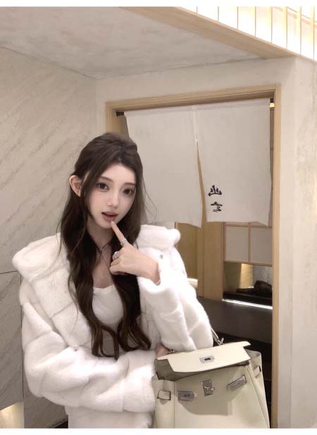 2025年11月18日入荷秋冬新作CHANEL 狐毛襟定染パーカ環保フェイクミンク草ゆったり保温外套