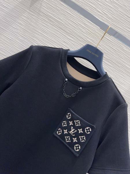 2025年11月20日入荷秋冬新作ルイヴィトンファッション/誕生日プレゼント/贈り物 can工場