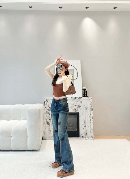 2025年11月21日入荷秋冬新作Diorジーパン ファッション/誕生日プレゼント/贈り物 can工場