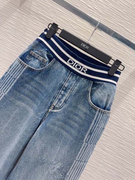 2025年11月21日入荷秋冬新作Diorジーパンファッション/誕生日プレゼント/贈り物 can工場