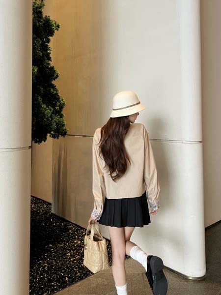 2025年11月21日入荷秋冬新作Dior シャツ ファッション/誕生日プレゼント/贈り物 can工場