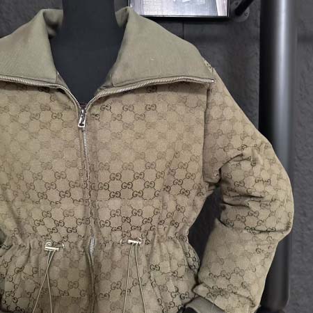 2025年11月22日入荷秋冬新作Gucciダウンジャケットファッション/誕生日プレゼント/贈り物 can工場