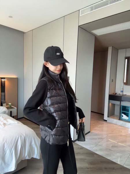 2025年11月22日入荷秋冬新作Monclerダウンジャケットファッション/誕生日プレゼント/贈り物 can工場