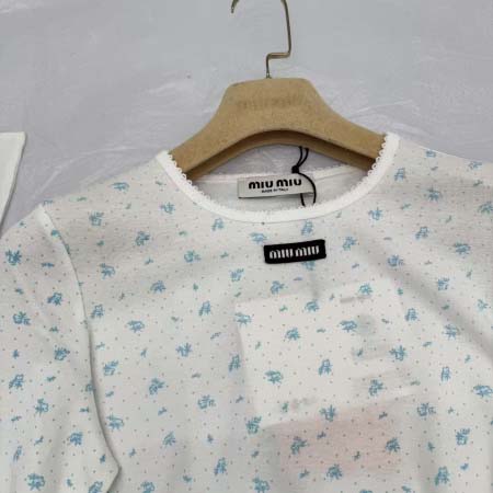 2025年11月23日入荷秋冬新作miumiuファッション/誕生日プレゼント/贈り物 can工場