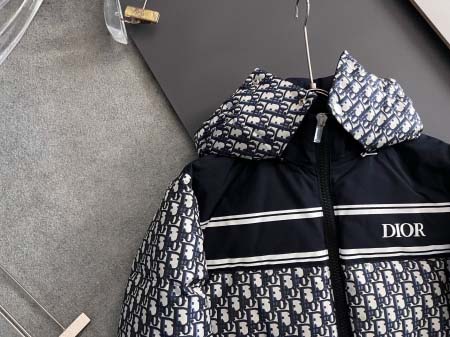 2025年11月25日入荷秋冬新作Diorダウンジャケット高級なプレゼント/誕生日プレゼント/高品質/メンツ/記念品/ wenzhou工場