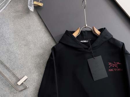 2025年11月26日入荷秋冬新作ARCTERYXスウェット 高級なプレゼント/誕生日プレゼント/高品質/メンツ/記念品/ wenzhou工場