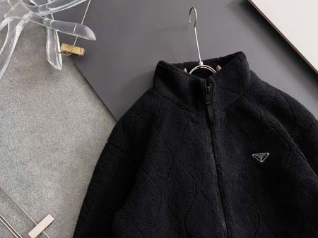 2025年11月26日入荷秋冬新作Pradaジャケット高級なプレゼント/誕生日プレゼント/高品質/メンツ/記念品/ wenzhou工場