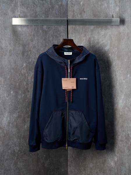 2025年11月3日秋冬新作Miumiuパーカー高品質人気商...