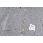 2025年11月3日秋冬新作Thom Browneパーカー高品質人気商品/LDF工場