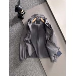 2025年11月4日秋冬新作Pradaジャケット高品質人気商品/LDF工場
