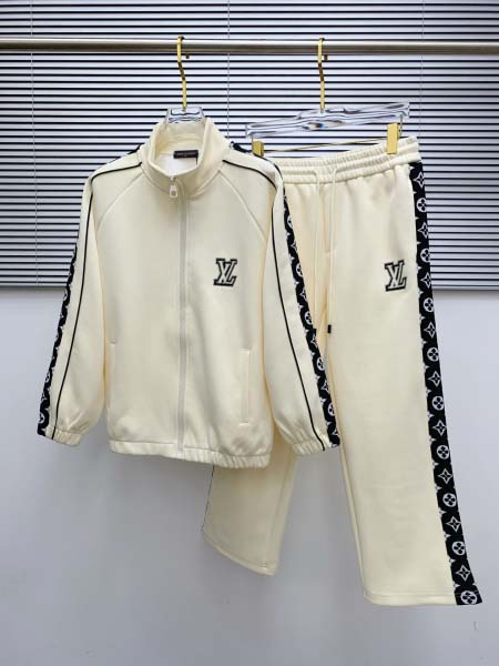 2025年11月4日秋冬新作LOUIS VUITTON上下高...