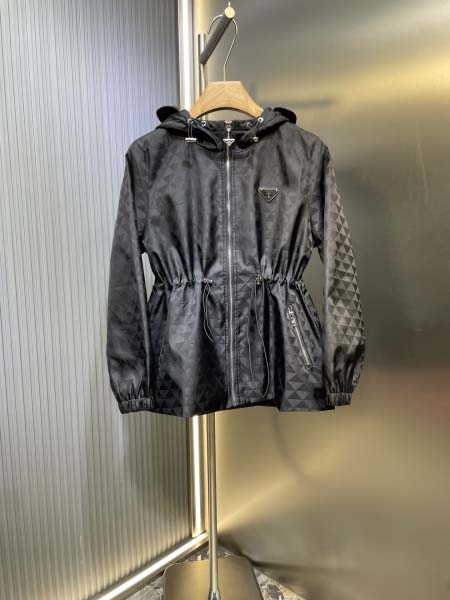 2025年11月4日秋冬新作Pradaジャケット高品質人気商...