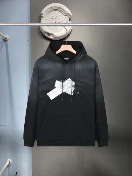 2025年11月4日秋冬新作Balenciagaスウェット超...